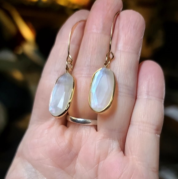 Moonstone 14k gold handmade earrings - Picture 10 of 11